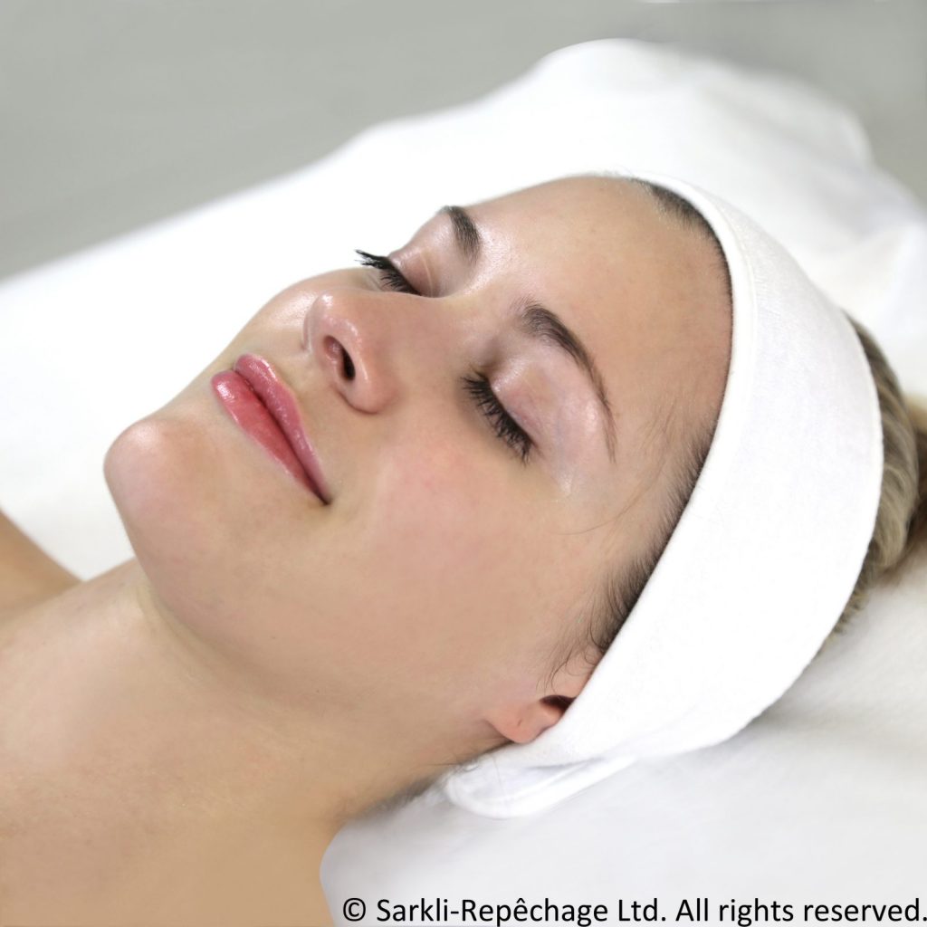 Pięciofazowy zabieg ujędrniający Vita Cura® 5 Phase Firming Facial 